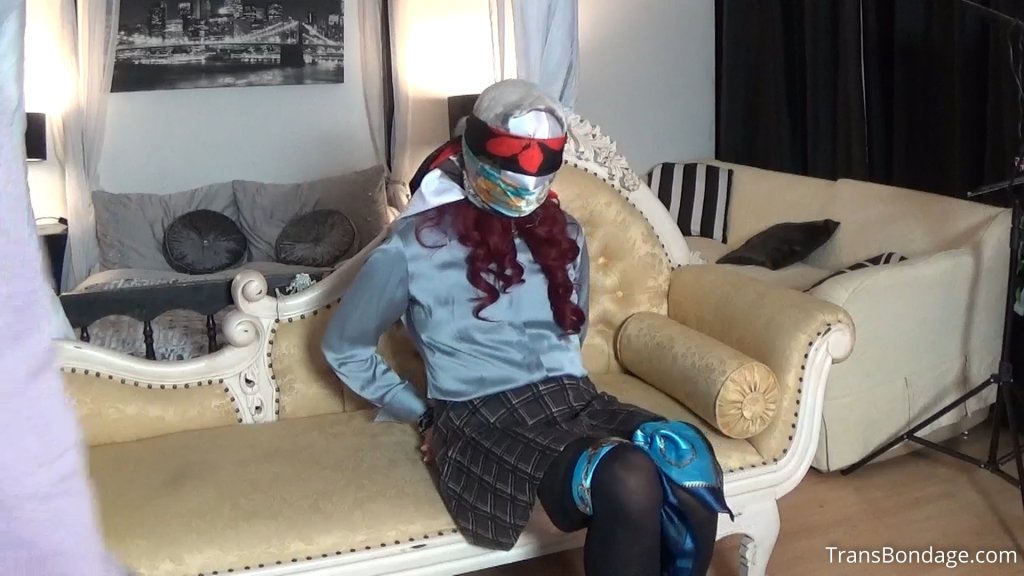 Ella Night - More Scarves for Ella - The Video