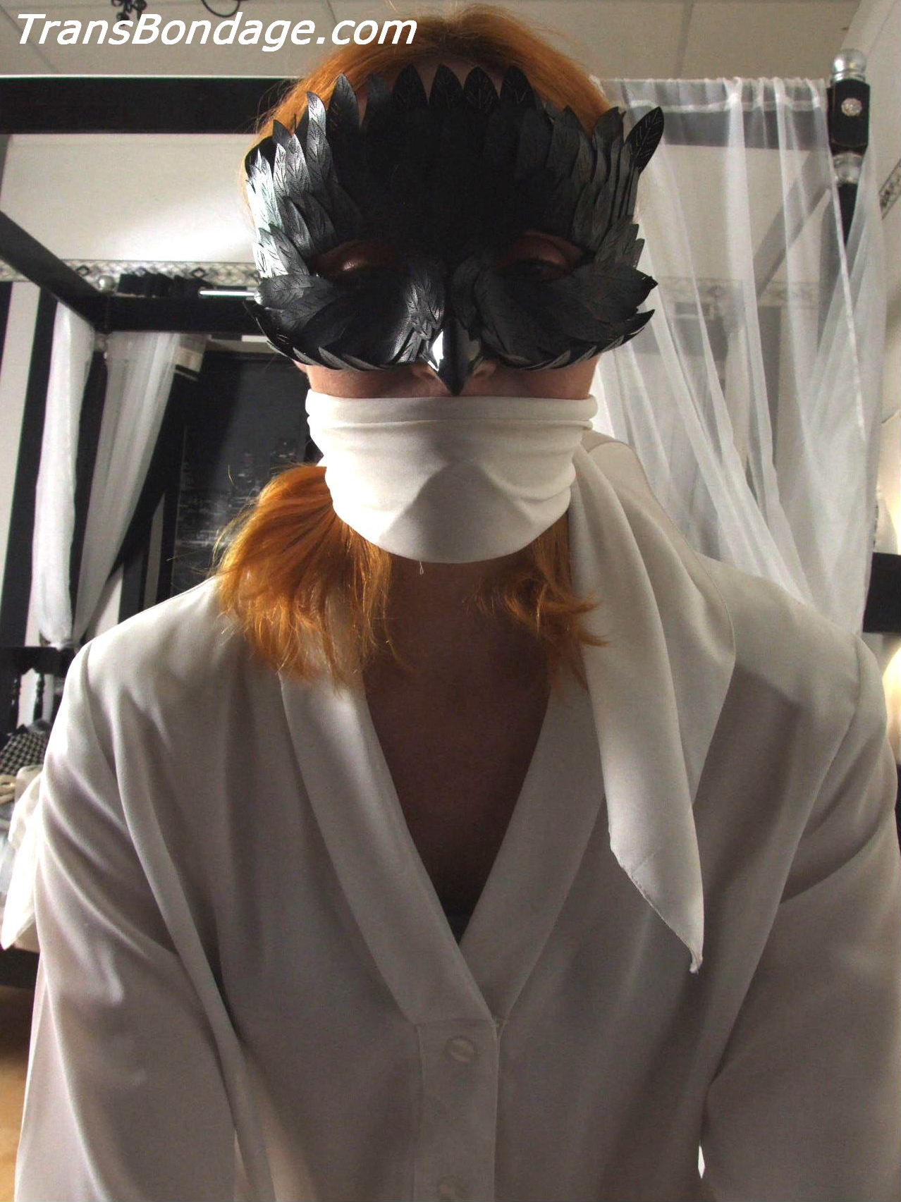 Lucie Sparkle - Masked Milking